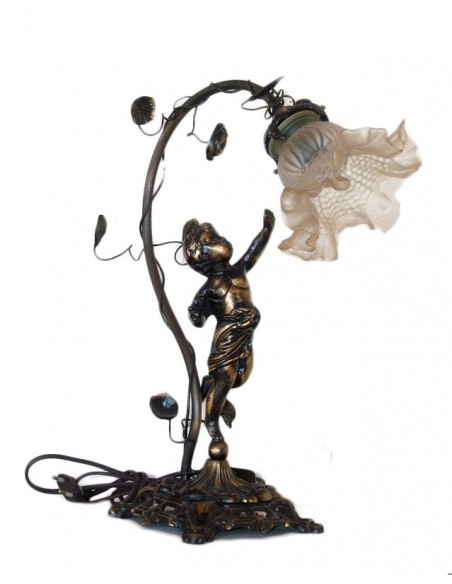 Πορτατίφ από μασίφ παιδάκι καλεμισμένο 